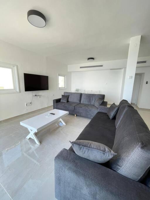Onthesea Bat Yam Lägenhet Exteriör bild