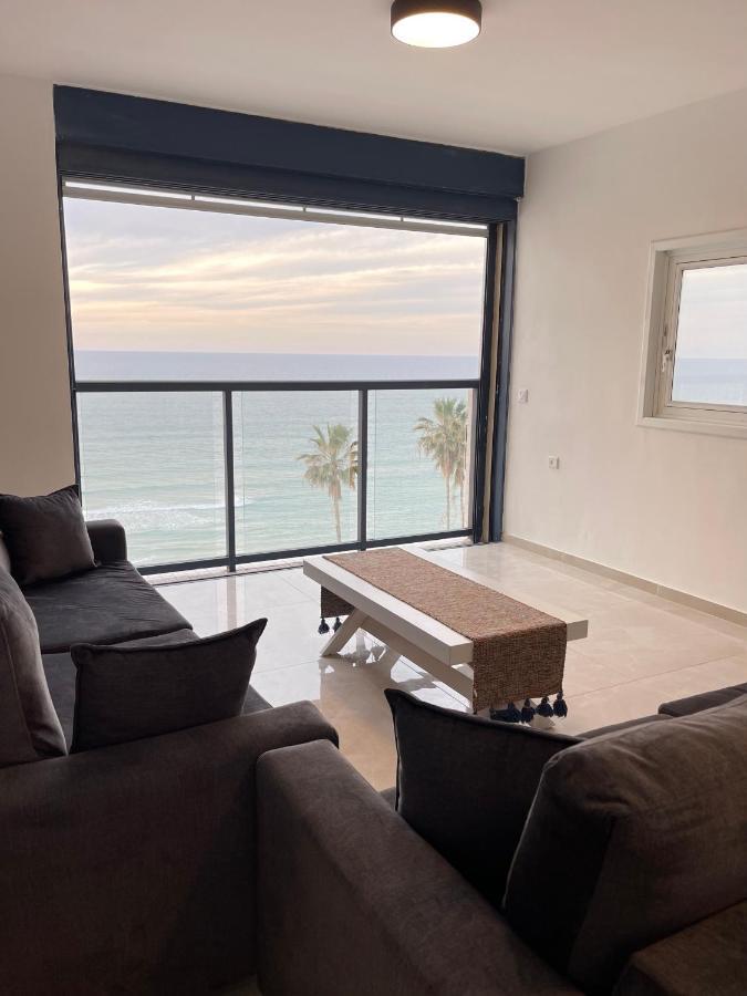Onthesea Bat Yam Lägenhet Exteriör bild