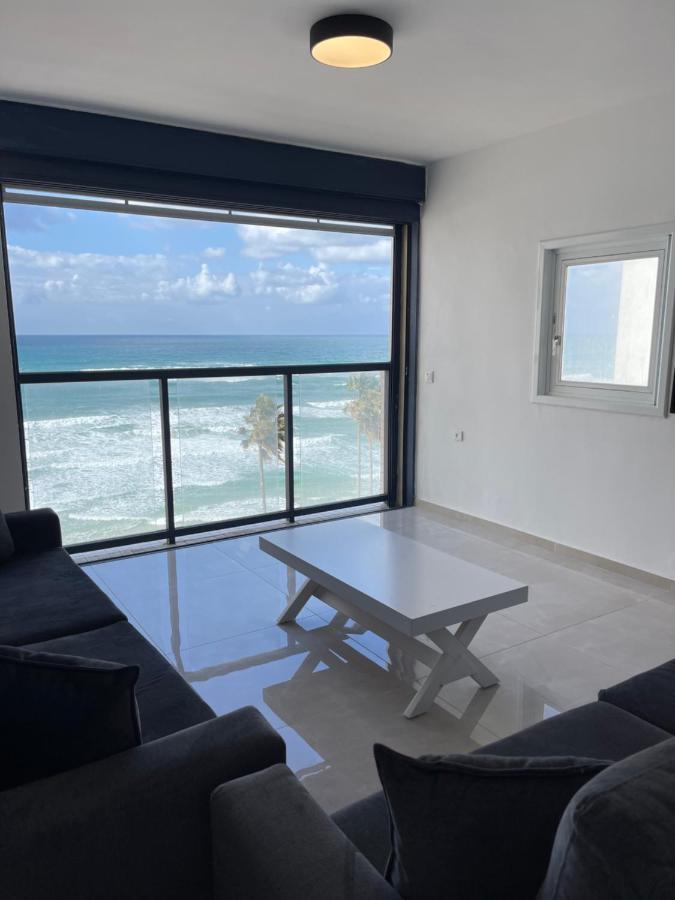Onthesea Bat Yam Lägenhet Exteriör bild