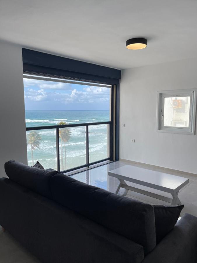 Onthesea Bat Yam Lägenhet Exteriör bild